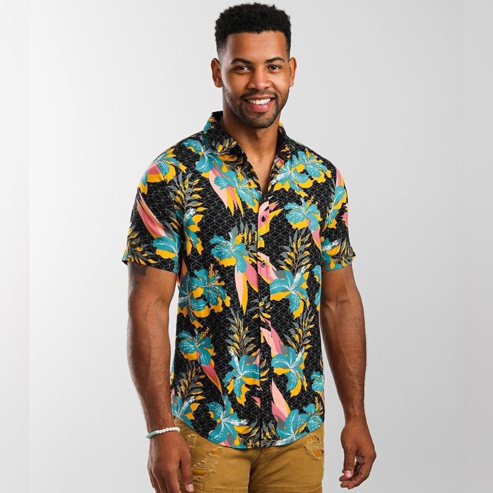 Departwest from Buckle Hawaiian Floral Short Sleeve Button Up Shirt